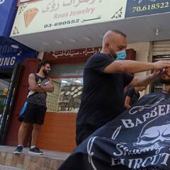 El futuro incierto de las barberías de Kabul