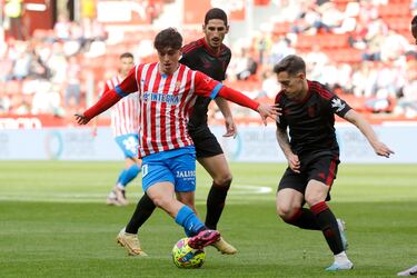 Alejandro Irarragorri y el Sporting Gijón sonríen