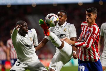 Ferland Mendy, David alaba y Álvaro Morata.