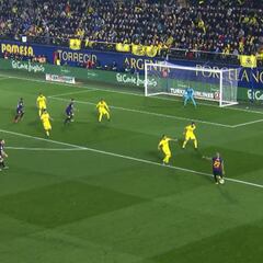 La magistral asistencia de Vidal en la igualdad de Barcelona