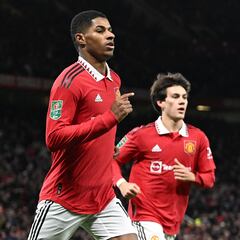Rashford lidera al United a semifinales