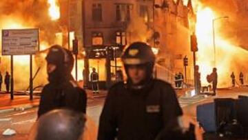 <b>INCENDIOS. </b>Las imágenes de los edificios de Londres en llamas han protagonizado los informativos del mundo durante el fin de semana.