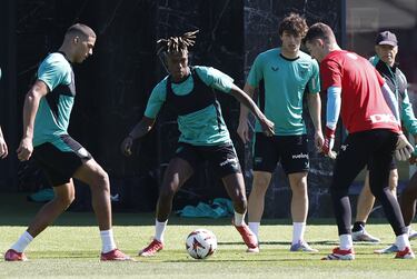 San Mamés evoca la gloria 