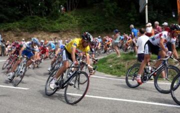 Etapa Saint Etienne. Carlos Sastre con el maillot amarillo.