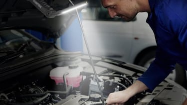 Esta es la linterna led recargable que sí o sí debe estar en tu coche