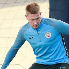 El agente de De Bruyne se deja querer por el Nápoles