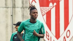 Why did Athletic winger Nico Williams turn down a move to Barcelona?