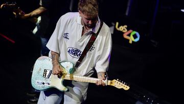 Dani Fernández pone patas arriba Los40 Básico: “La esencia es hacer música y ser felices”