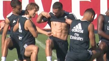 El michelín de Carvajal escondido en sus abdominales