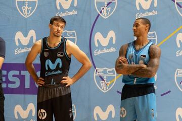 Aleksa Avramovic y Edwin Jackson durante la presentación del Movistar Estudiantes.