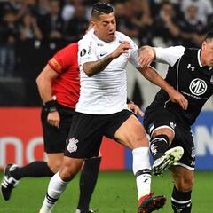 Paredes: "Nos identificamos con el Colo Colo del '91"