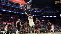 Un partido titánico: los Warriors pinchan y los Lakers se citan con los Wolves en playoffs