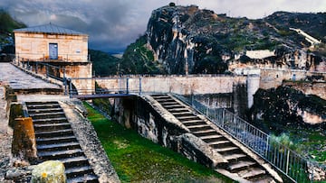 Pontoon de la Oliva dam. Sierra Norte. Patones. Madrid.