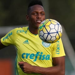 Palmeiras confirma venta de Mina: Presentado el viernes