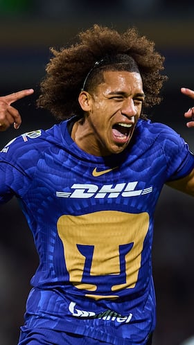 Adalberto Carrasquilla celebrates his goal 2-0 of Pumas during the 4th round match between Pumas UNAM and Santos as part of the Liga BBVA MX, Torneo Clausura 2026 at Olimpico Universitario Stadium, on January 30, 2026 in Mexico City, Mexico.
