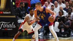 MIAMI, FLORIDA - JUNE 07: Nikola Jokic #15 of the Denver Nuggets dribbles against Kyle Lowry #7 of the Miami Heat during the third quarter in Game Three of the 2023 NBA Finals at Kaseya Center on June 07, 2023 in Miami, Florida. NOTE TO USER: User expressly acknowledges and agrees that, by downloading and or using this photograph, User is consenting to the terms and conditions of the Getty Images License Agreement.   Mike Ehrmann/Getty Images/AFP (Photo by Mike Ehrmann / GETTY IMAGES NORTH AMERICA / Getty Images via AFP)