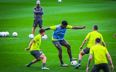 Oficial: Clausulazo del Stuttgart por Jeremy