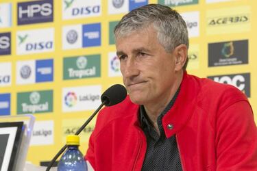 Quique Setién to step down as Las Palmas boss in May