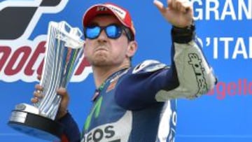 Jorge Lorenzo logr&oacute; en Italia su tercera victoria consecutiva.