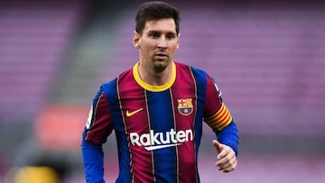 Will Messi emulate one-club men Maldini, Giggs and Totti?