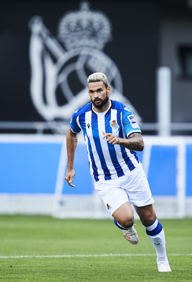 Real Sociedad (2016-2022) | Real Betis (cedido 2021-2024)