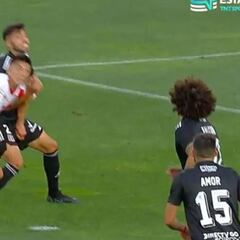 "Existió penal de Colo Colo; la acción debió ser vista por el VAR"