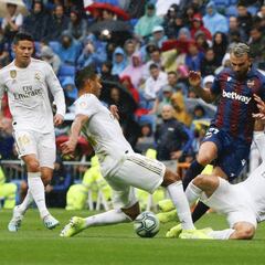 El factor ex vuelve a castigar al Madrid: Mayoral hizo el 3-1