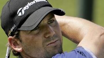 <b>PREOCUPADO.</b> El golfista español Sergio García dejó entrever su preocupación por el estado de salud que atraviesa Severiano Ballesteros, operado la semana pasada de un tumor cerebral, reseñando que es algo "muy duro" y deseándole una "recuperación lo más rápida posible".