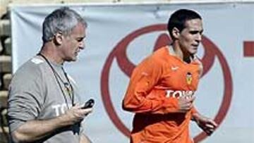 <b>DERROTAS.</B> Desde que Vicente está lesionado el Valencia no ha ganado ningún partido.