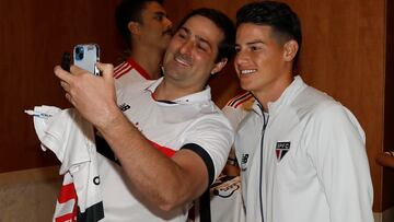 James espera ser titular y la hinchada de Sao Paulo lo pide.