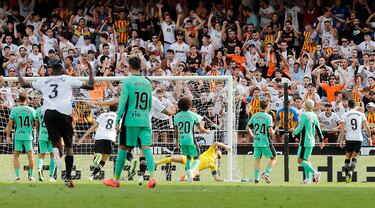 El Atleti, ante la maldici¨®n de los parones
