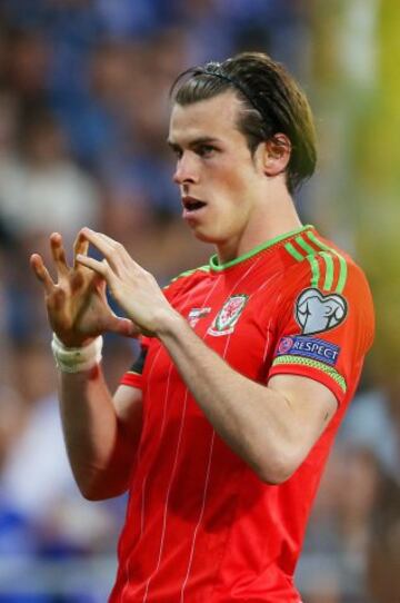 Partidazo de Bale con Gales