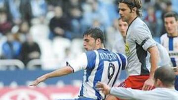 <b>REENCUENTRO CON EL GOL. </b>Éste es el momento en el que Diego Tristán anota el segundo gol del Depor y el primero de su cuenta.