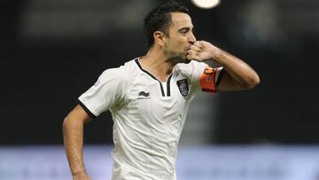 Xavi celebra su renovación con un gol y una asistencia