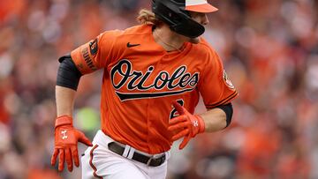 BALTIMORE, MARYLAND - OCTOBER 08: Gunnar Henderson #2 of the Baltimore Orioles watches his single against the Texas Rangers during the first inning in Game Two of the Division Series at Oriole Park at Camden Yards on October 08, 2023 in Baltimore, Maryland.   Patrick Smith/Getty Images/AFP (Photo by Patrick Smith / GETTY IMAGES NORTH AMERICA / Getty Images via AFP)