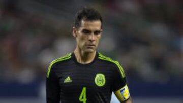 Rafael Márquez no podrá ver acción ante El Salvador y Honduras en el inicio de las eliminatorias mundialistas.