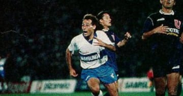 En la liguilla para la Libertadores del '92 Almada tuvo su jornada de gloria al meterle tres tantos a su archirrival en el triunfo por 3-1, que le dio la clasificación a los cruzados.