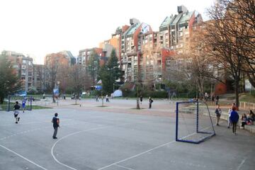 Una de las zonas en la que los niños juegan en el barrio.