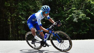 El ciclista colombiano consiguió su primera victoria como profesional.