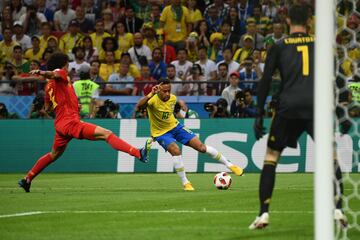 Axel Witsel y Neymar.