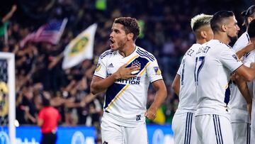Carlos Vela y Zlatan Ibrahimovic volvieron a enfrentarse en la MLS, el juego quedó empatado a tres, pero el duelo en goles lo ganó el sueco.