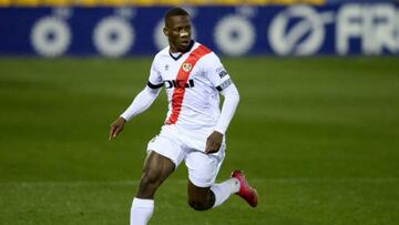 El Rayo pide a Luis Advíncula