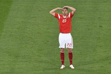 3-0. Artem Dzyuba celebró el tercer gol.