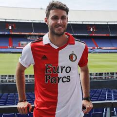 Santiago Giménez y el Feyenoord están de fiesta: su estadio cumple 86 años