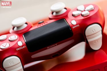 Rojo pasión: Mostrada la PS4 Pro edición Marvel’s Spider-Man