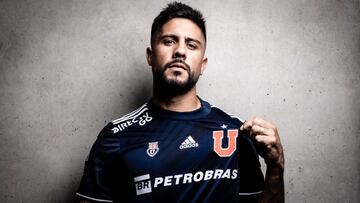 El central uruguayo fue presentado en el CDA junto a Marcelo Cañete. 'Cachila' dejó en claro que físicamente se encuentra apto para afrontar el desafío.