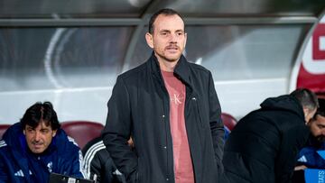 Alberto González, durante un partido con el Albacete.