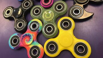 Mira lo que pasa si pones Spinner en Google