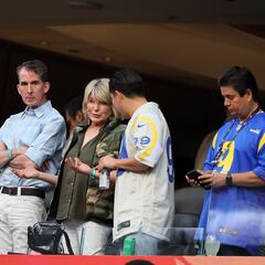 What is Martha Stewart’s net worth? How did the American entrepreneur earn her millions?