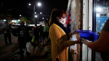 Seguí en vivo y en directo online las últimas noticias sobre el coronavirus en Argentina, con contagiados, fallecidos y medidas del Gobierno hoy, 26 de abril, en AS.